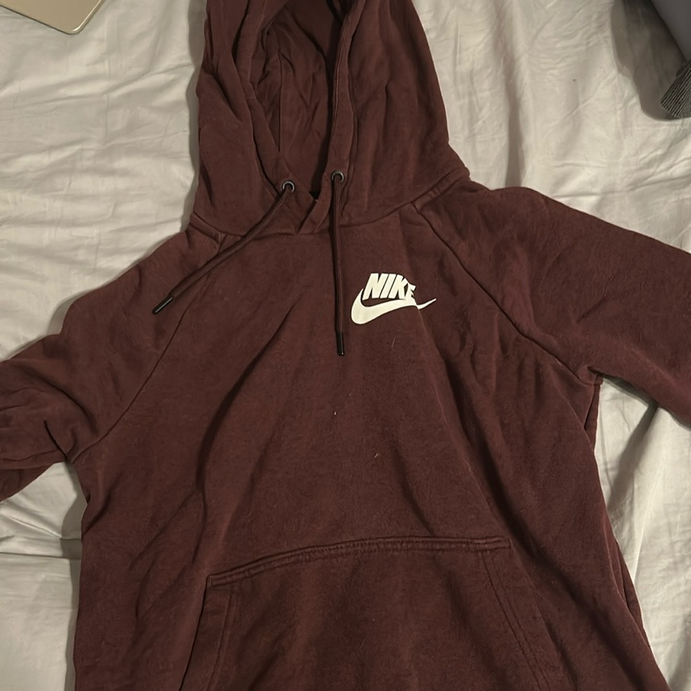 Nike women’s hoodie